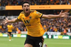 关于辽宁本钢训练开放日，今夜伤情更新引欢呼，英超在即，球队文化再被提及的信息